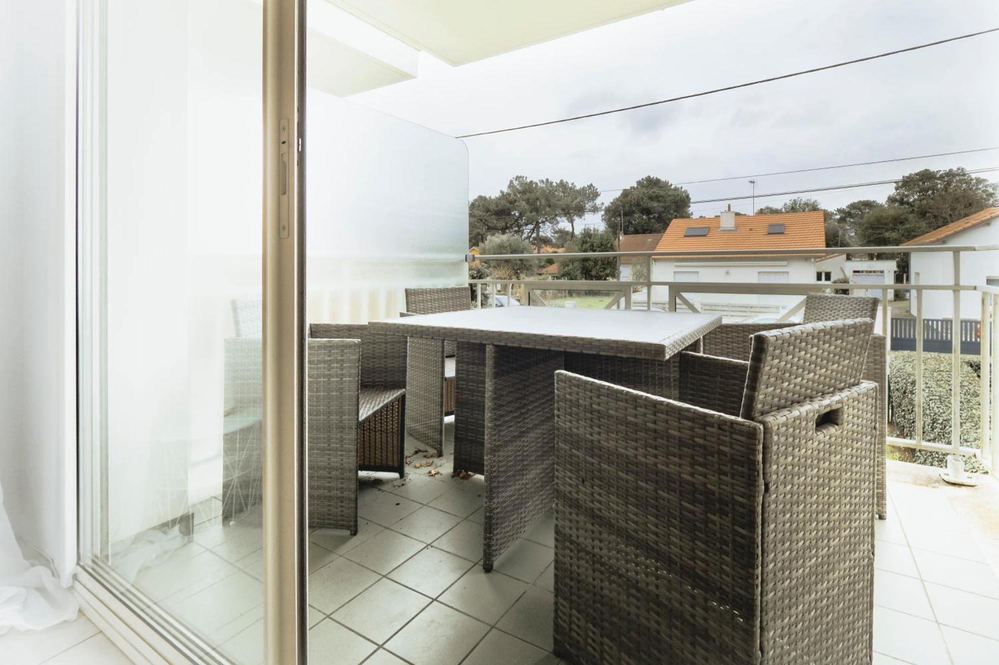 Les Roses, Studio Pornichet Exterior foto